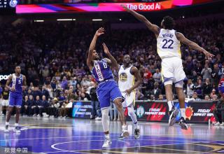 频繁的快攻 频繁的快攻