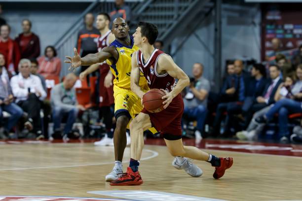 球协会的现 球协会的现