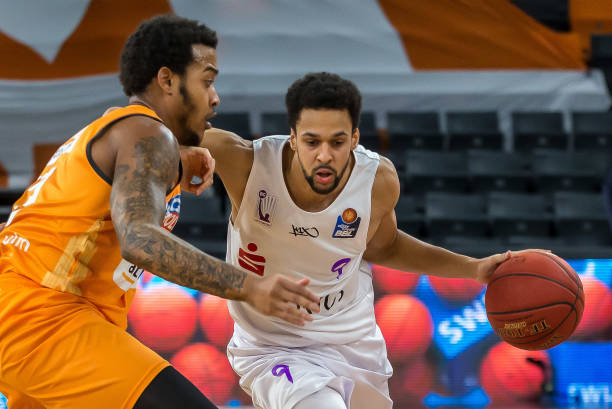 足球艺术 足球艺术